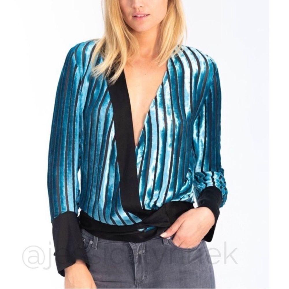 Diane VonโFurstenberg Crossover VelvetโBlouse
